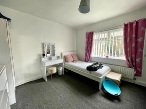 Photo 5- click for photo gallery